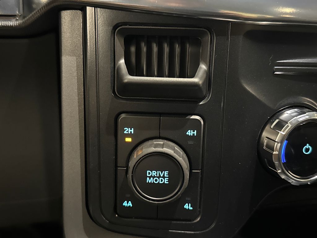 New 2026 White Ford Lariat image 28