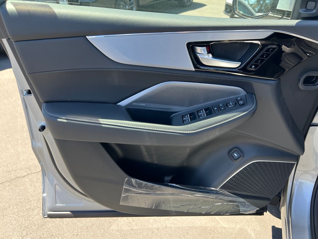 Thumbnail: 2026 Acura MDX - 11