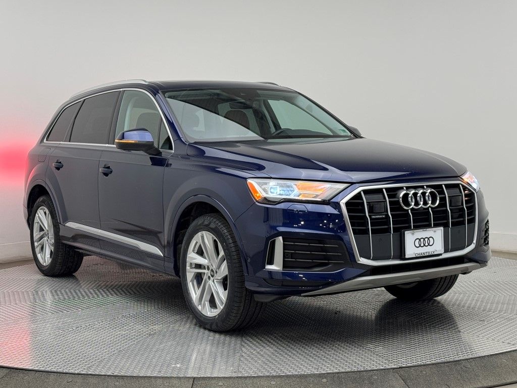 2021 Audi Q7 Premium Plus 2