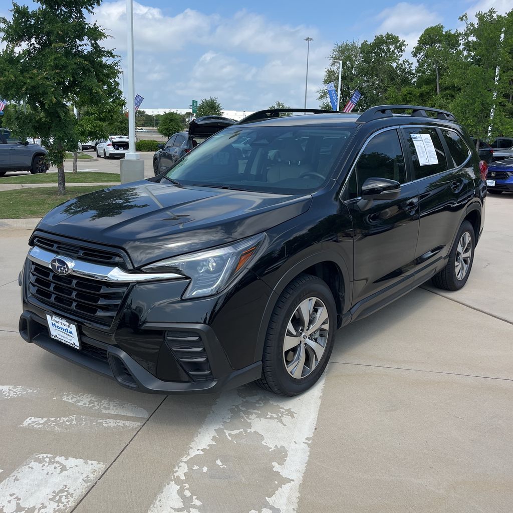 Crystal Black Silica 2023 Subaru Ascent Premium 7-Passenger AWD SUV / Crossover All-Wheel Drive Continuously Variable Transmission