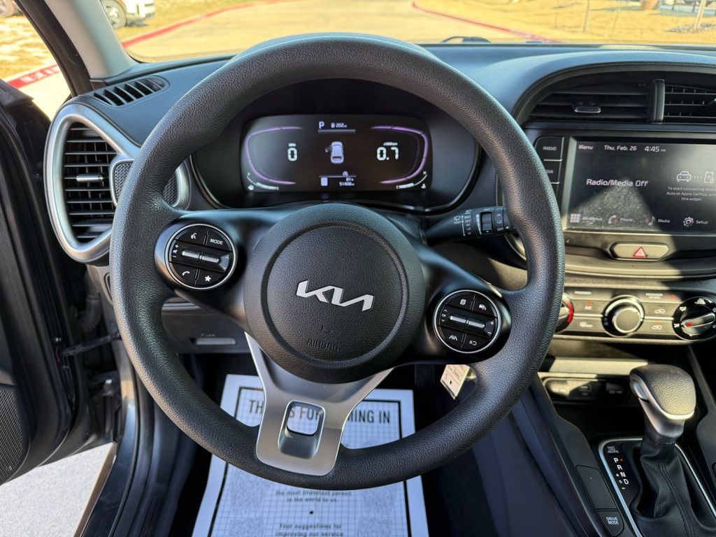 Thumbnail: 2023 Kia Soul - 15