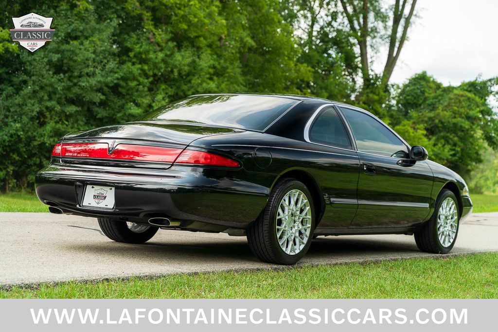 1997 Lincoln Mark VIII 28