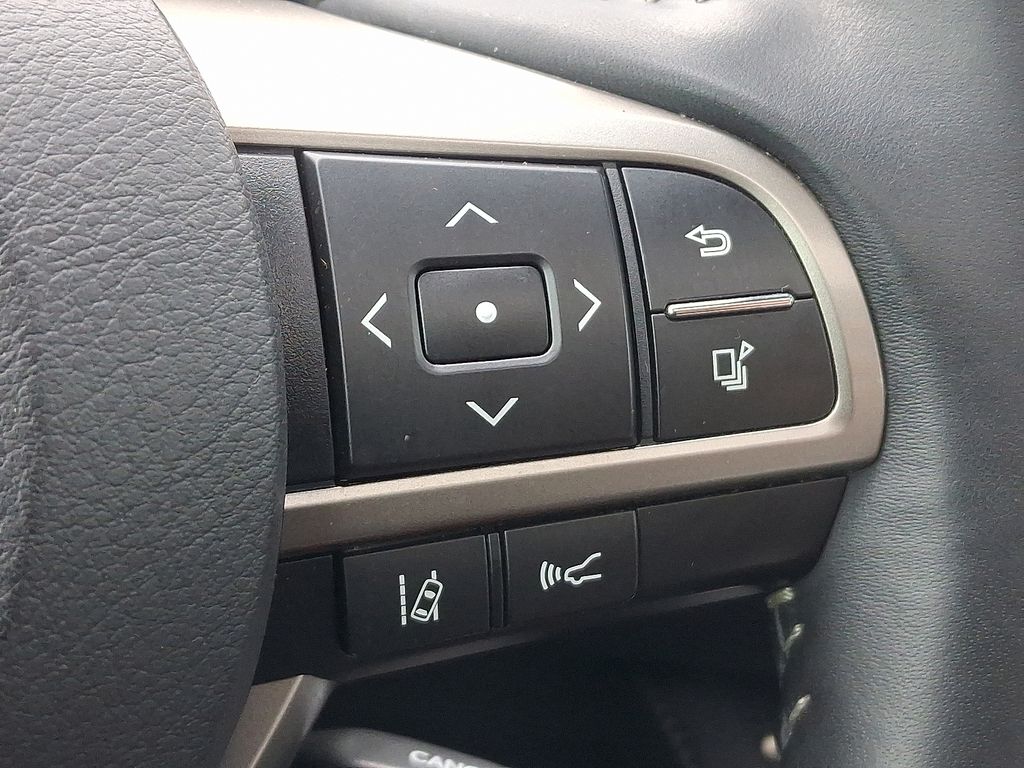 Thumbnail: 2018 Lexus ES - 23