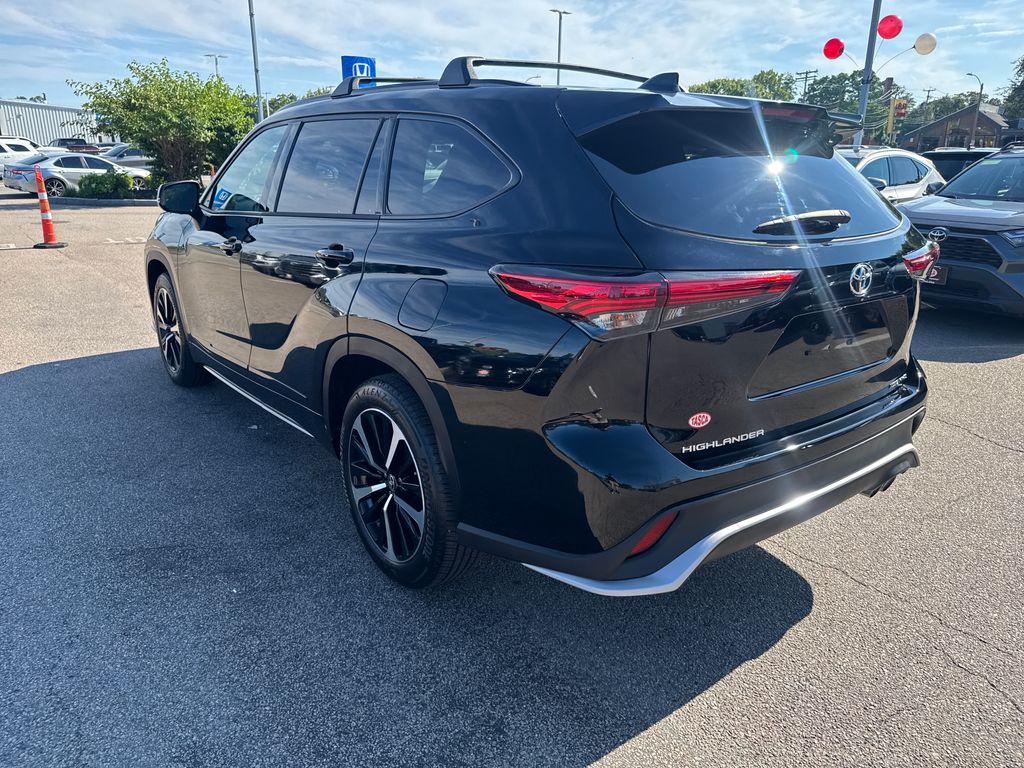 Used 2022 Black Toyota XSE image 5
