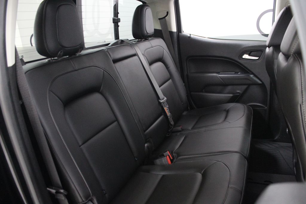 Thumbnail: 2021 Chevrolet Colorado - 26