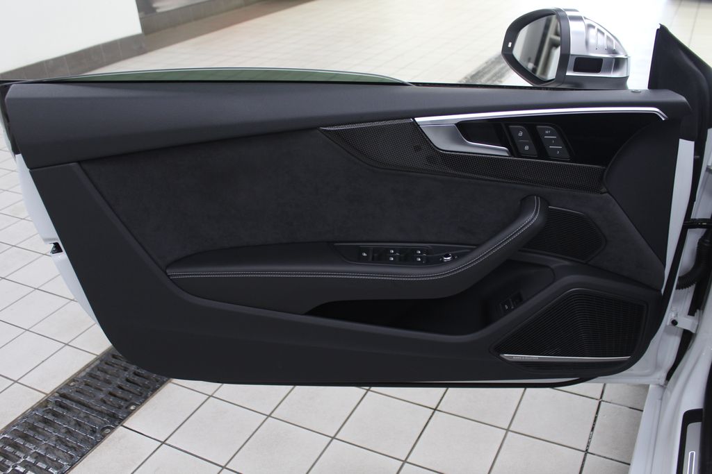 Thumbnail: 2023 Audi S5 - 14