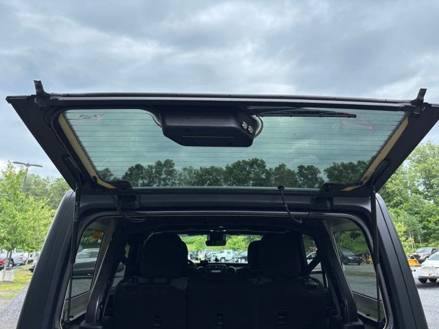 Used 2022 Jeep Wrangler SUV