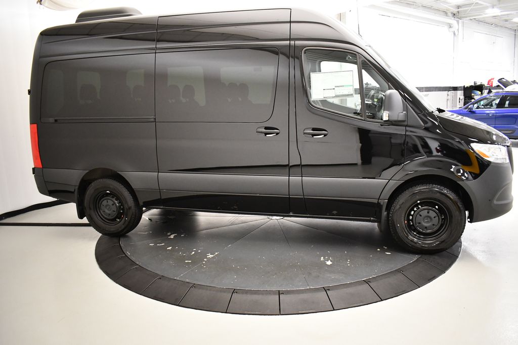 2024 Mercedes-Benz Sprinter 2500 6