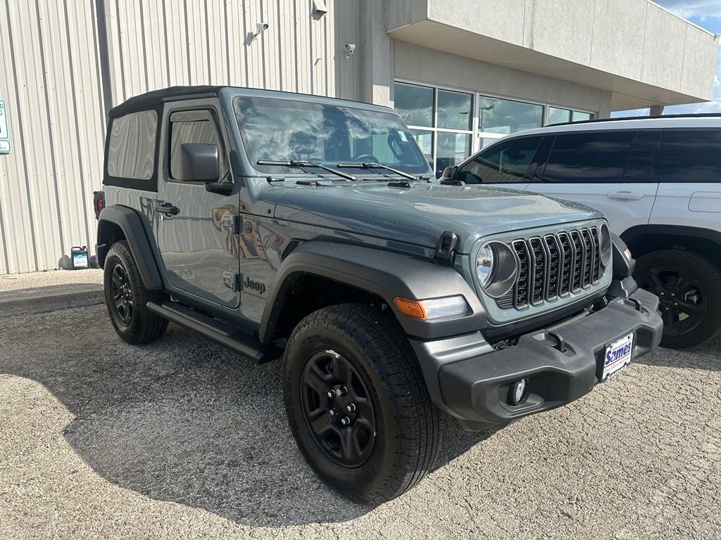 Anvil Clear Coat 2025 Jeep Wrangler SUV / Crossover Four-Wheel Drive 6-Speed Manual