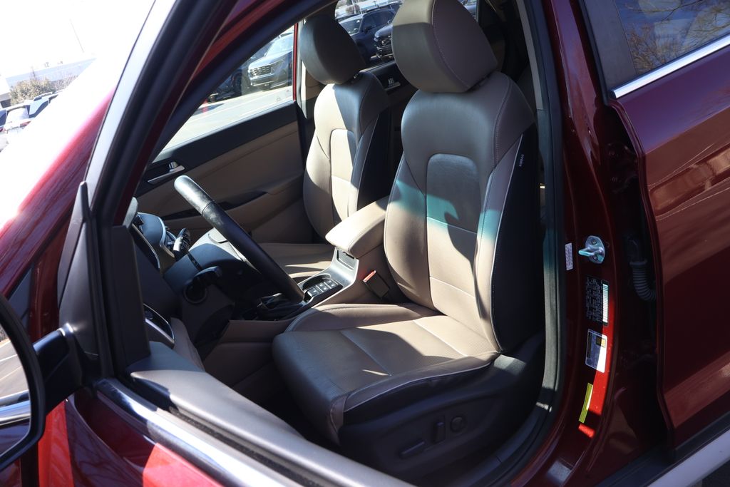 Thumbnail: 2019 Hyundai Tucson - 31