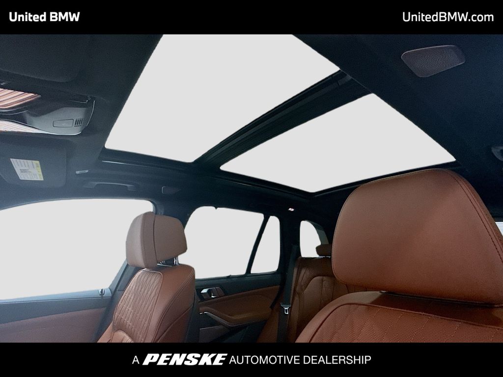 Thumbnail: 2026 BMW X5 - 12