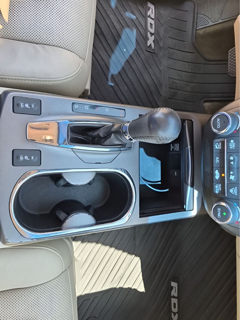 Used Car 2013 Acura Rdx  Technology Package For Sale Under $15,000 In Austin, Texas