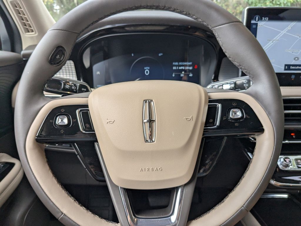 2023 Lincoln Corsair Standard