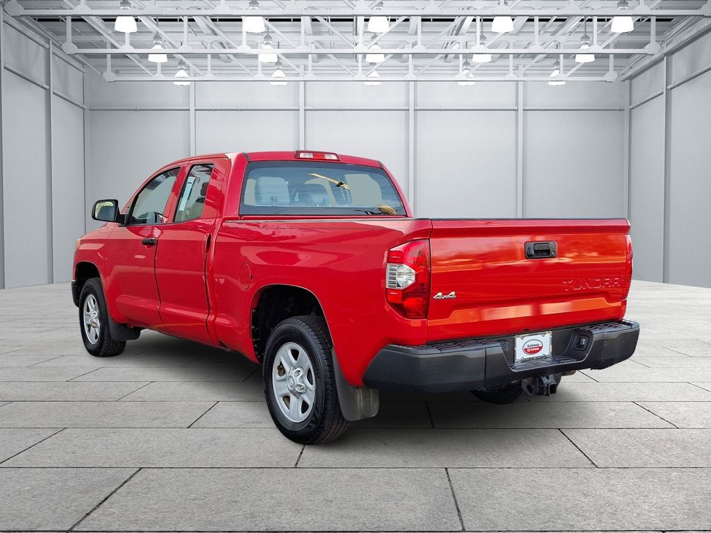 2014 Toyota Tundra SR 6