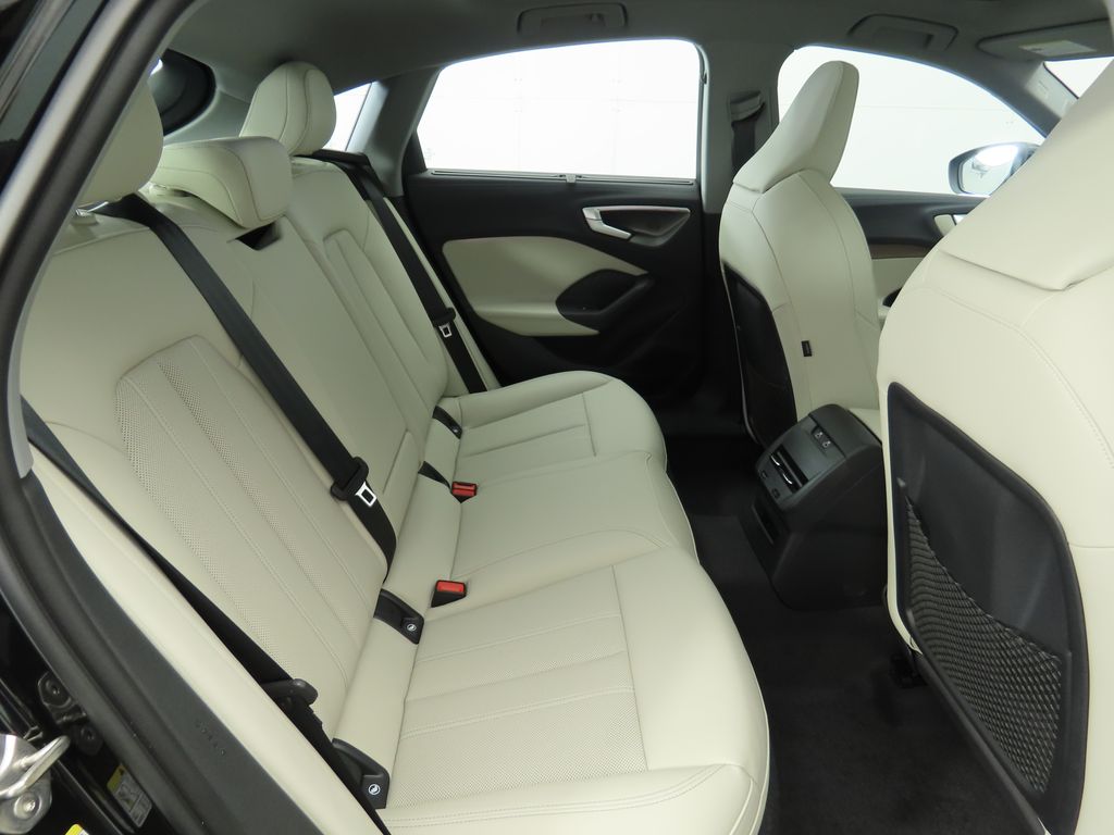 2025 Audi A5  23