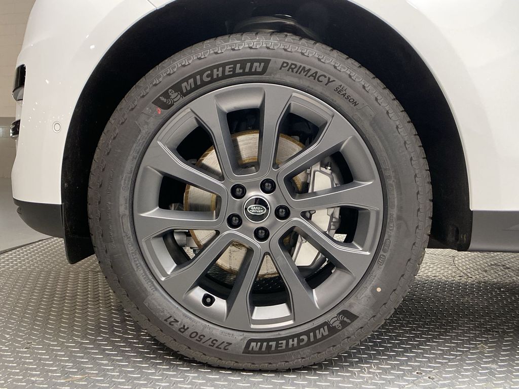 Thumbnail: 2023 Land Rover Range Rover Sport - 2