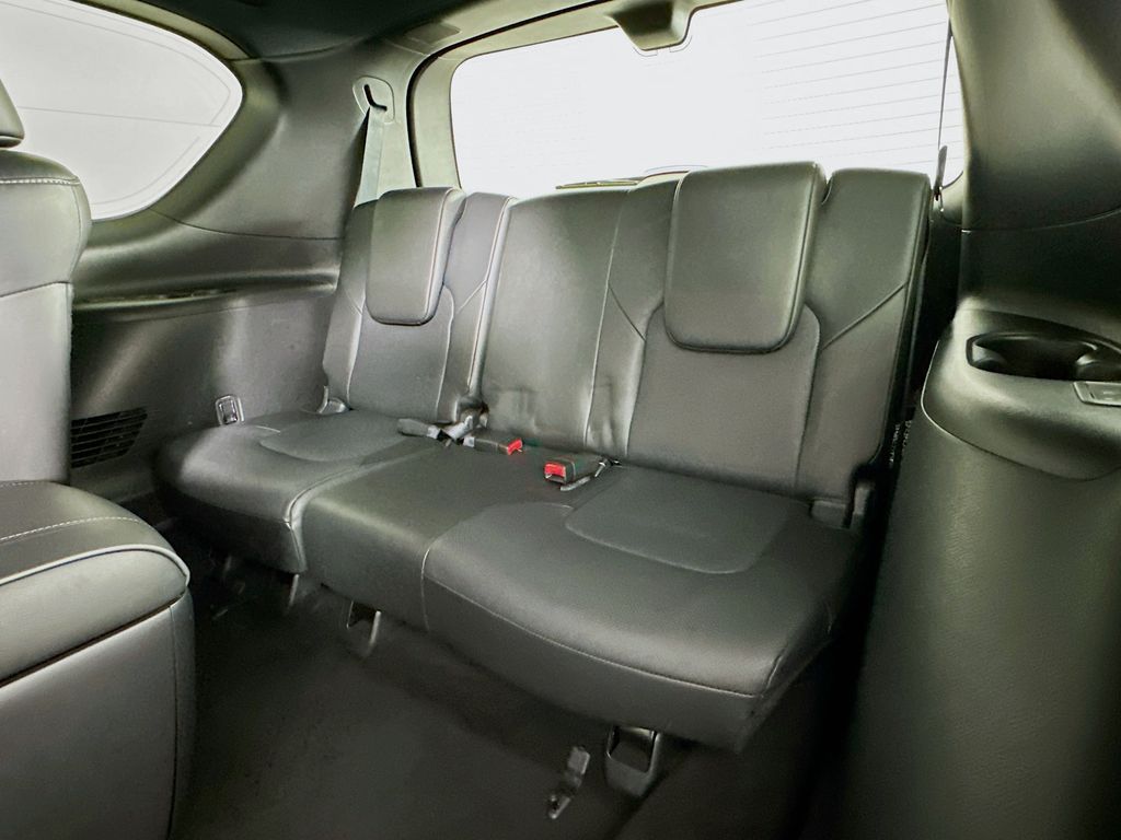 Thumbnail: 2024 INFINITI QX80 - 28