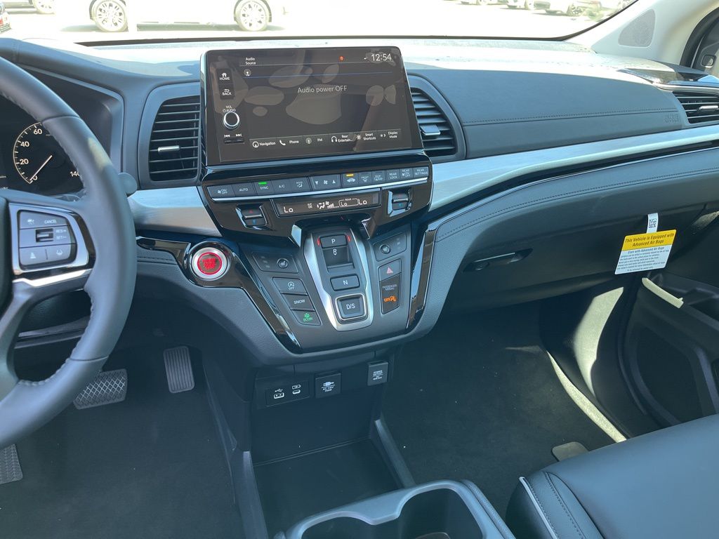 Thumbnail: 2026 Honda Odyssey - 10