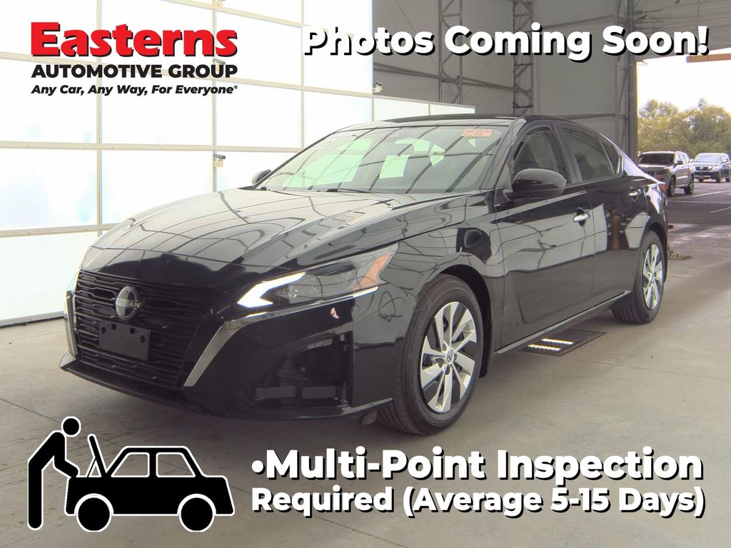 2023 Nissan Altima 2.5 S's photo