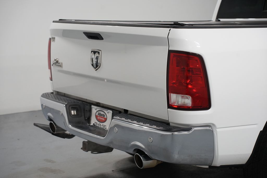 Thumbnail: 2019 RAM 1500 Classic - 9