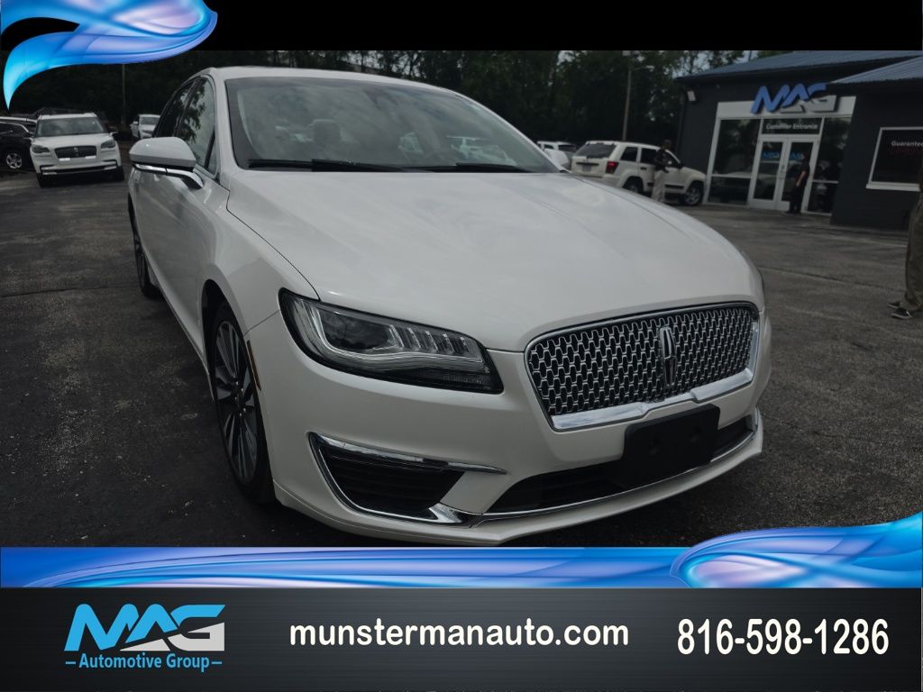 White Platinum Clearcoat Metallic 2017 Lincoln MKZ Sedan All-Wheel Drive 6-Speed Automatic