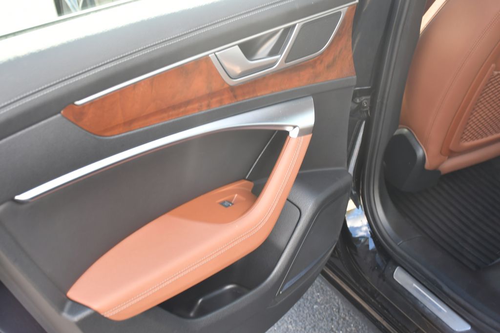 Thumbnail: 2023 Audi A6 - 18