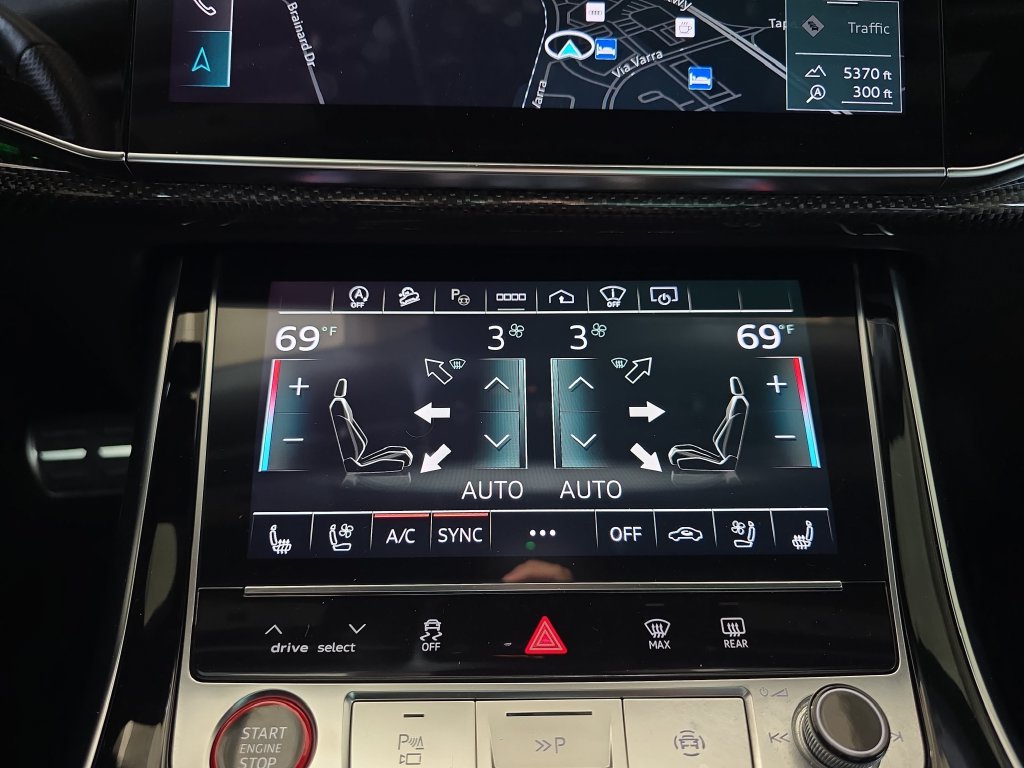 Used 2023  Audi 4.0T Prestige image 25