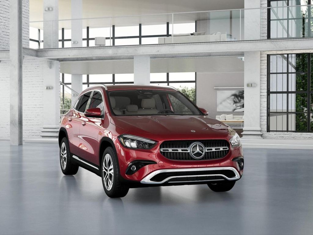 2025 Mercedes-Benz GLA 250 4MATIC 9