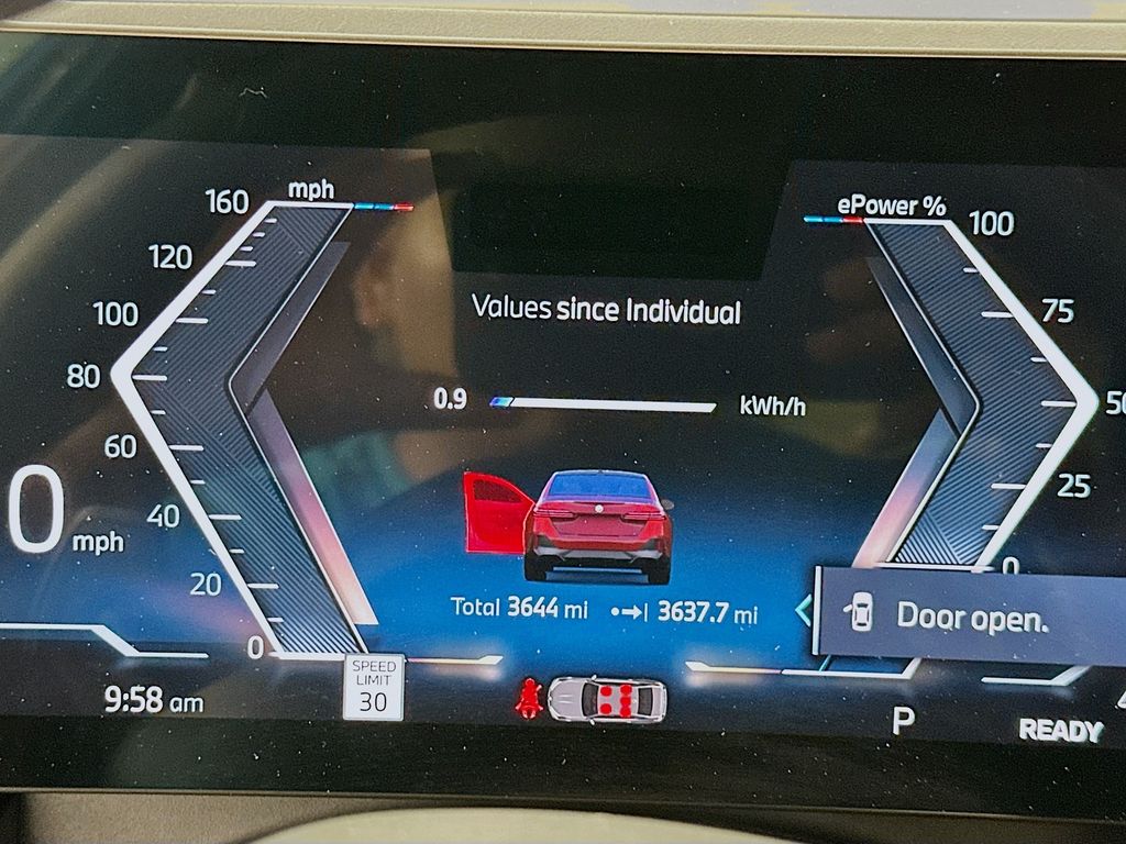 Thumbnail: 2025 BMW i5 - 12