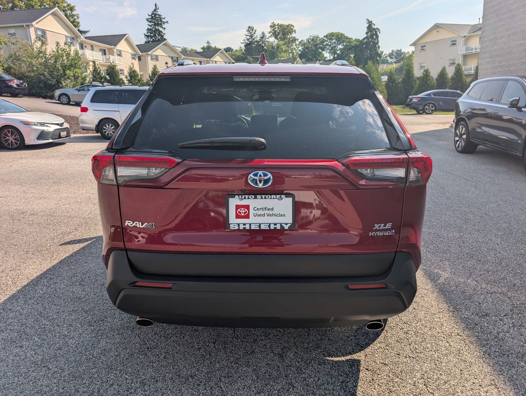 Used 2024 Red Toyota XLE image 25
