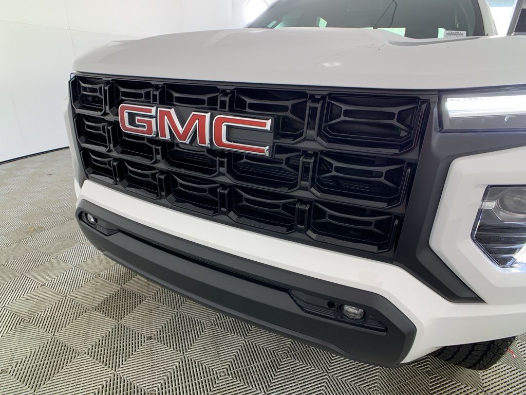 2024 GMC Canyon Elevation 46