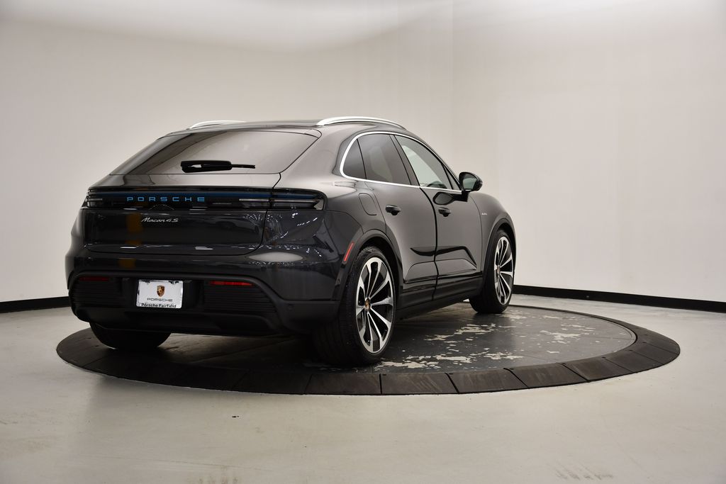 Thumbnail: 2025 Porsche Macan - 7