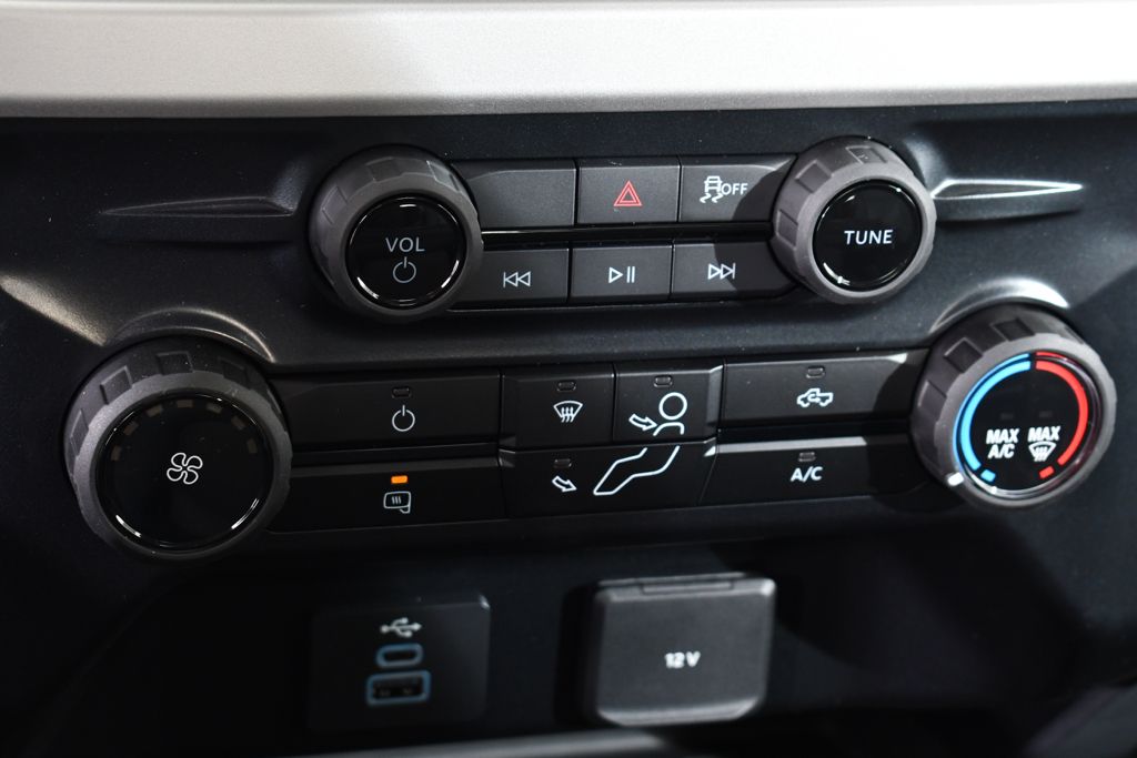 New 2026 White Ford XL image 28