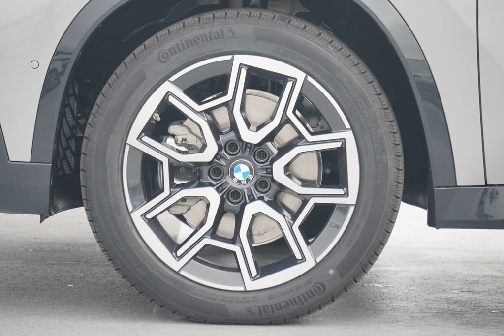 Thumbnail: 2025 BMW X1 - 5