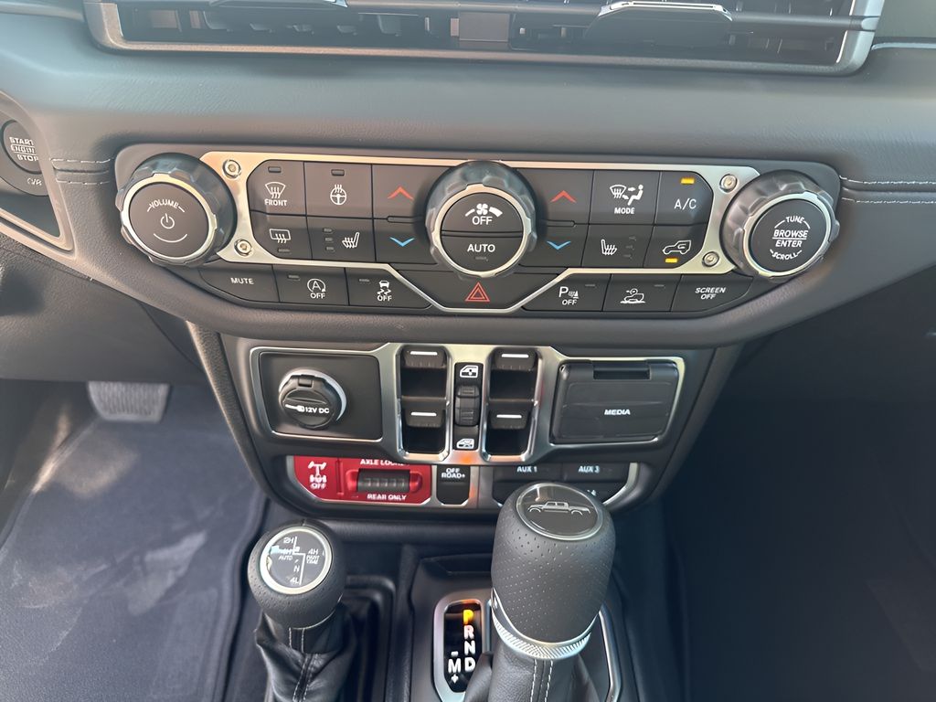 2025 Jeep Gladiator  Mojave In Austin, Texas
