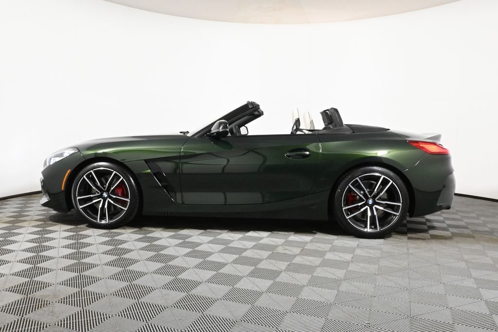 2025 BMW Z4 M40i 12