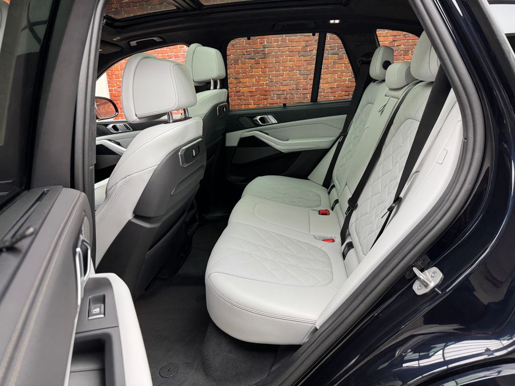 Certified Used 2024 Black BMW xDrive40i image 24