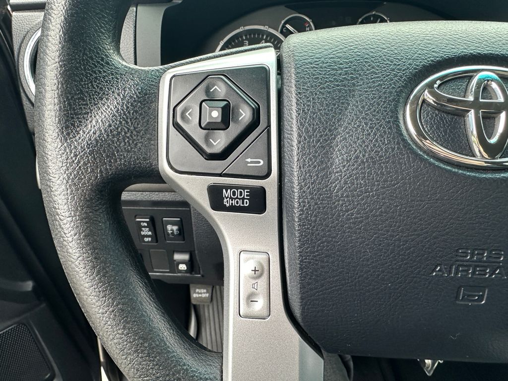 2017 Toyota Tundra SR5