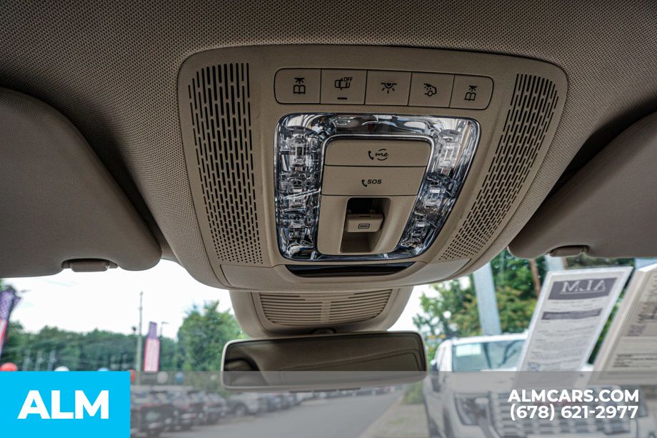 Used 2020 Beige Mercedes-Benz GLE 350 image 34