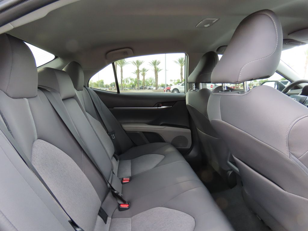 2022 Toyota Camry LE 21