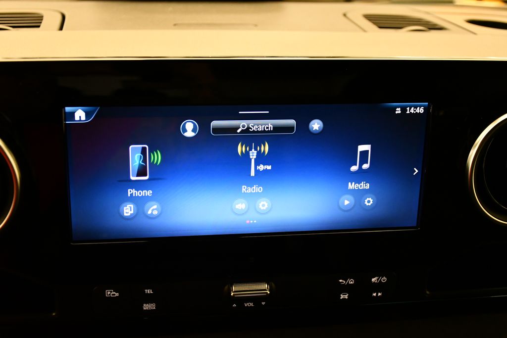 Thumbnail: 2025 Mercedes-Benz Sprinter - 20