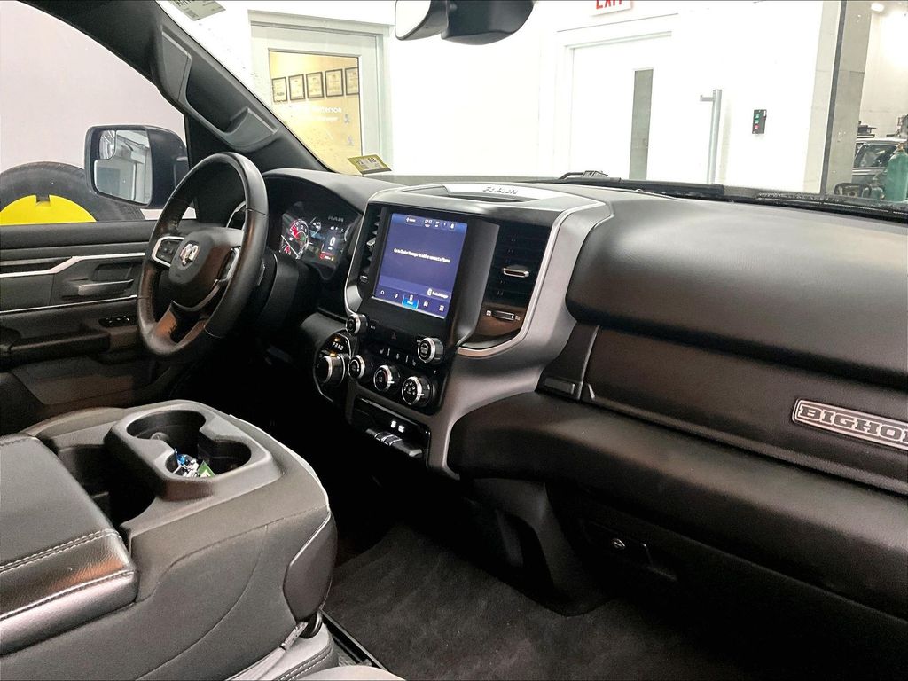 2023 Ram 1500 — photo 14