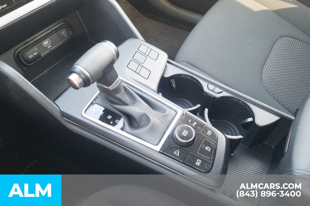 Used 2025 Silver Kia LX image 9