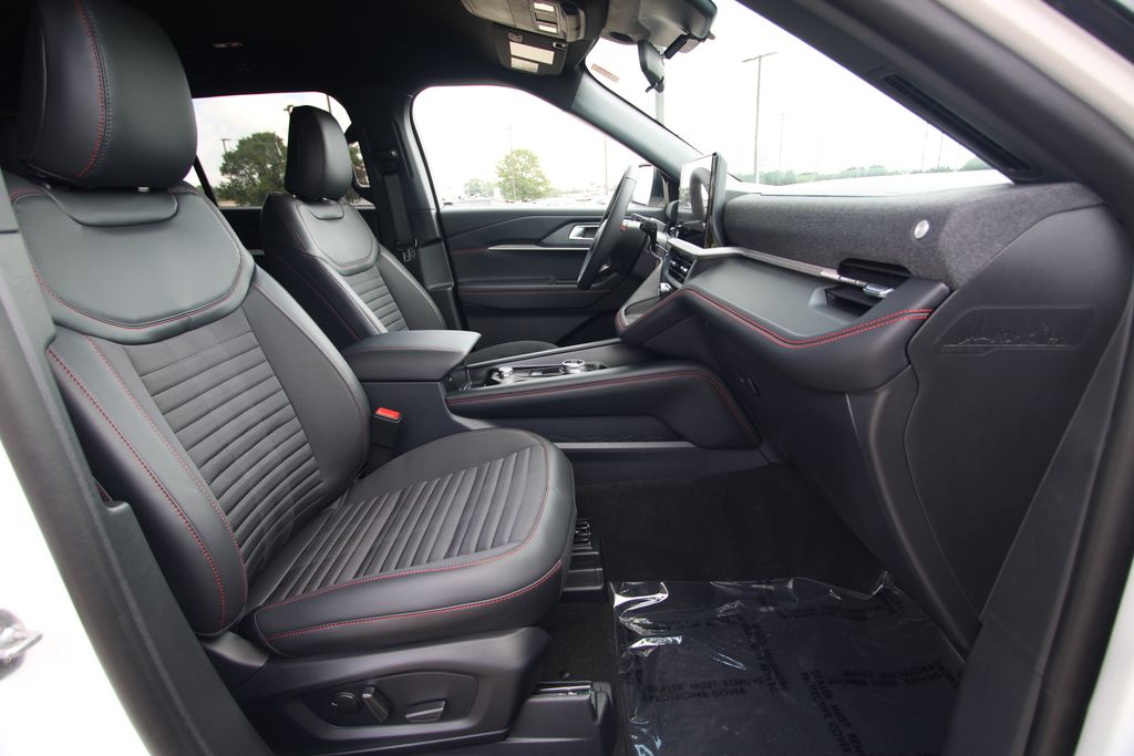 New 2026 Ford Explorer SUV