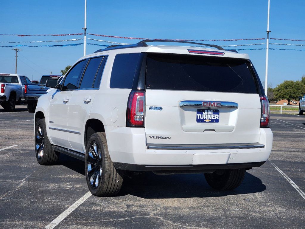 2019 GMC Yukon Denali 6