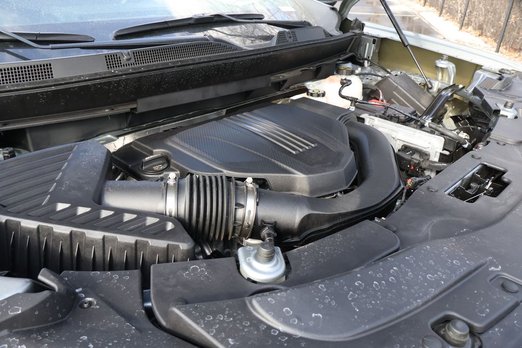 Thumbnail: 2025 GMC Acadia - 16