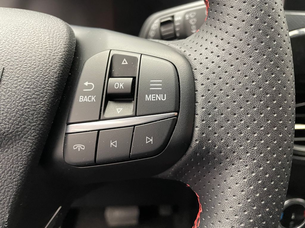 Thumbnail: 2025 Ford Escape - 23