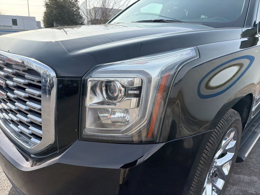 Thumbnail: 2019 GMC Yukon - 9