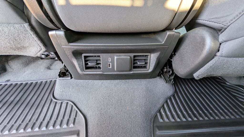 Used 2022 Chevrolet Silverado 1500 LT 4D Crew Cab