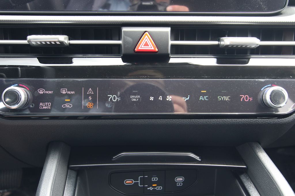 New 2027 Kia Sportage Hybrid SUV